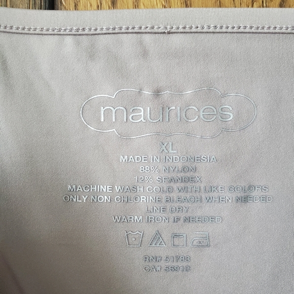 Maurices gray/Lavender lace trim tank xl - Picture 3 of 3